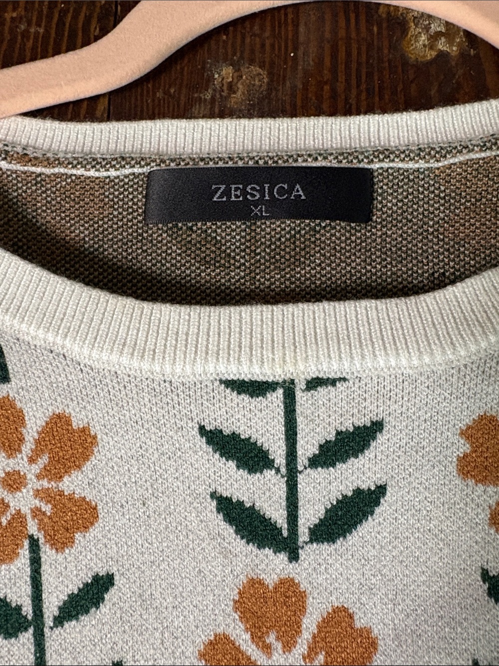Zesica Cream Floral Crewneck Cap Sleeve Sweater with Mustard Flowers XL - Picture 4 of 7